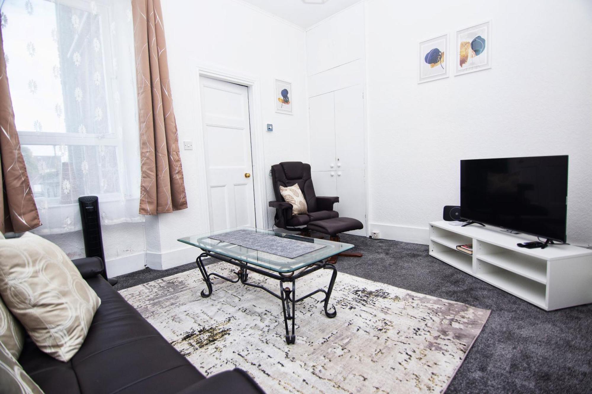 The Summit West End- Elegant Apartment With Free Parking In Prime Location Aberdeen Eksteriør bilde